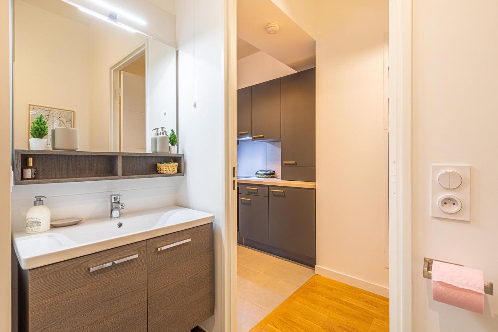 Guestready - Wonderful Getaway At Champeval Apartment Creteil Bagian luar foto